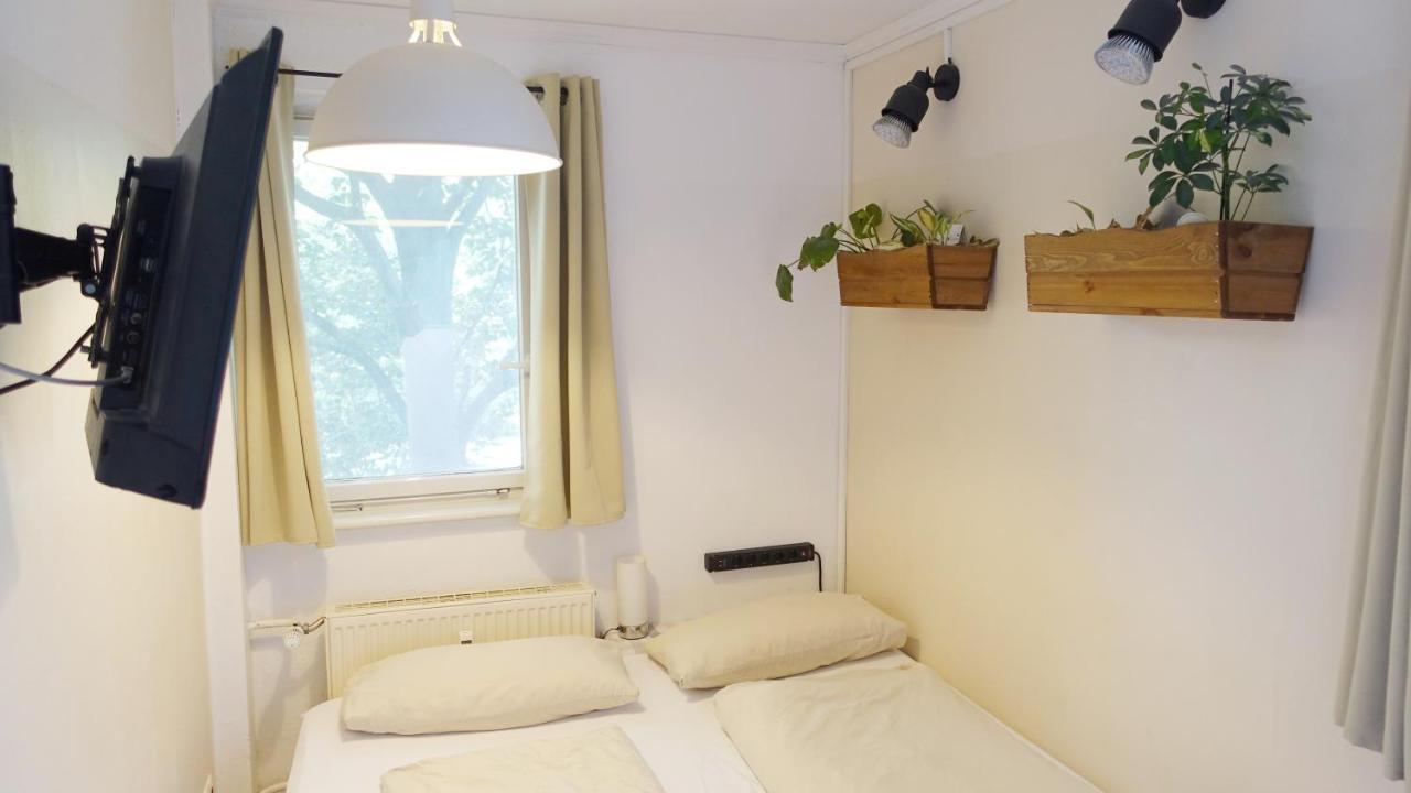 Apartamento 1 Zimmer in Wohngemeinschaft, Netflix, Premium Kabelfernsehen, küche Berlín Exterior foto